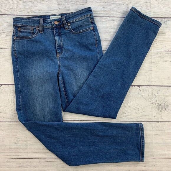 Coldwater Creek Jeans 6 28 Straight Medium Wash Inseam 30" Mid Rise - Picture 1 of 8